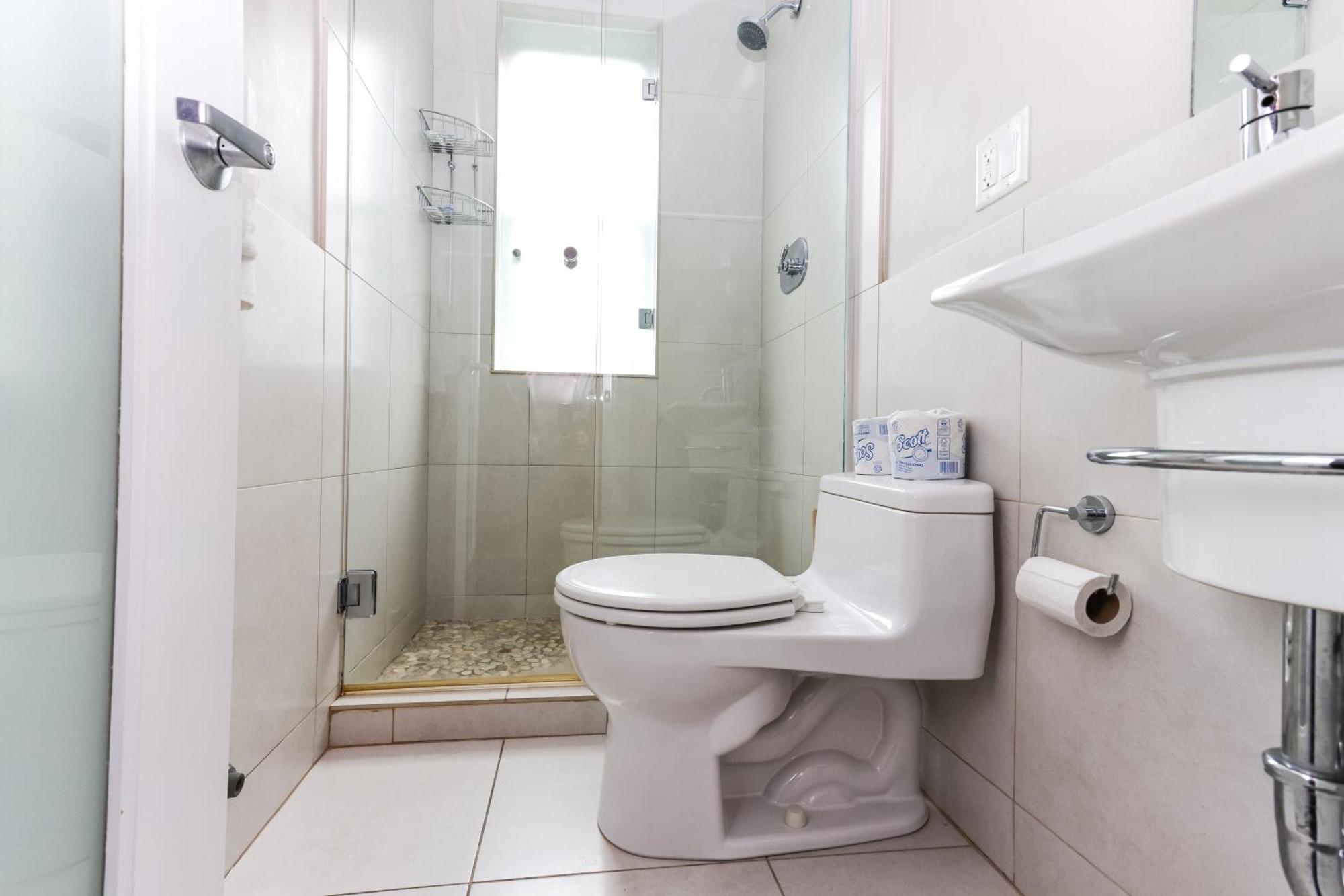 Furnished Newbury Street Studio, #6 Бостон Экстерьер фото